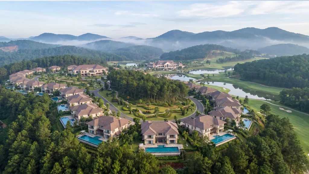 Dịch vụ quay flycam chuyên nghiệp tại Đà Lạt cho resort và bất động sản