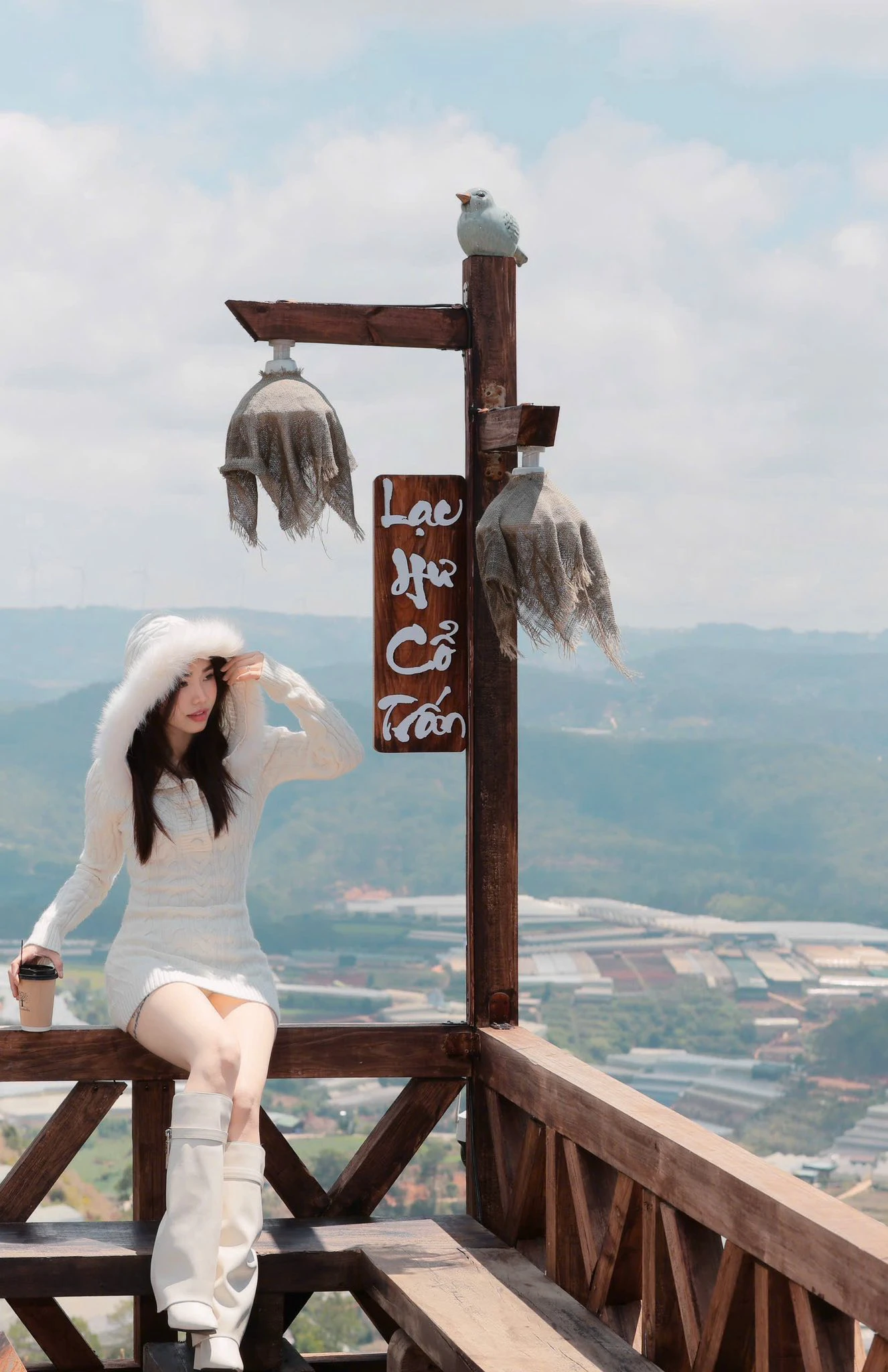 Góc view hoàng hôn của Lạc Hư Cổ Trấn